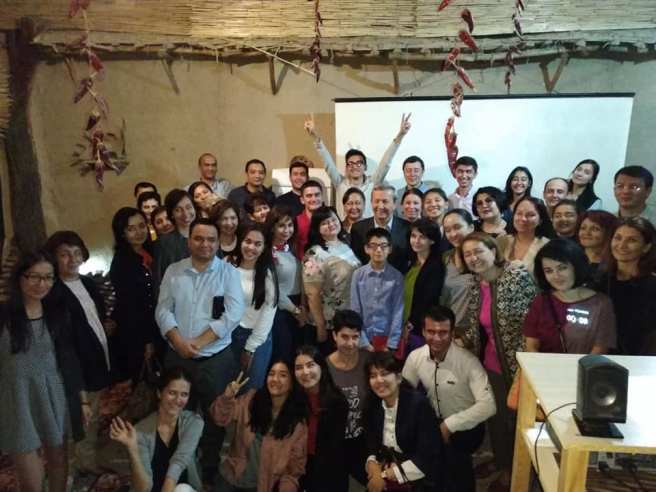 42257191_1876898172401651_8558470945784725504_n